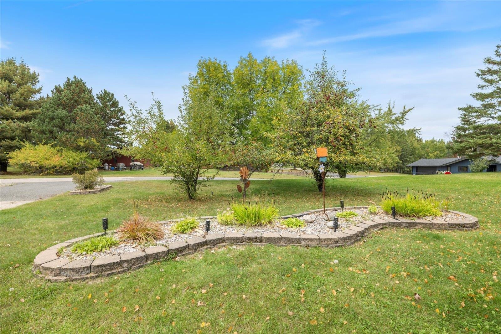 236 East Ahola Road Ely, MN 55731 - Photo 25 of 27 View of grassy yard