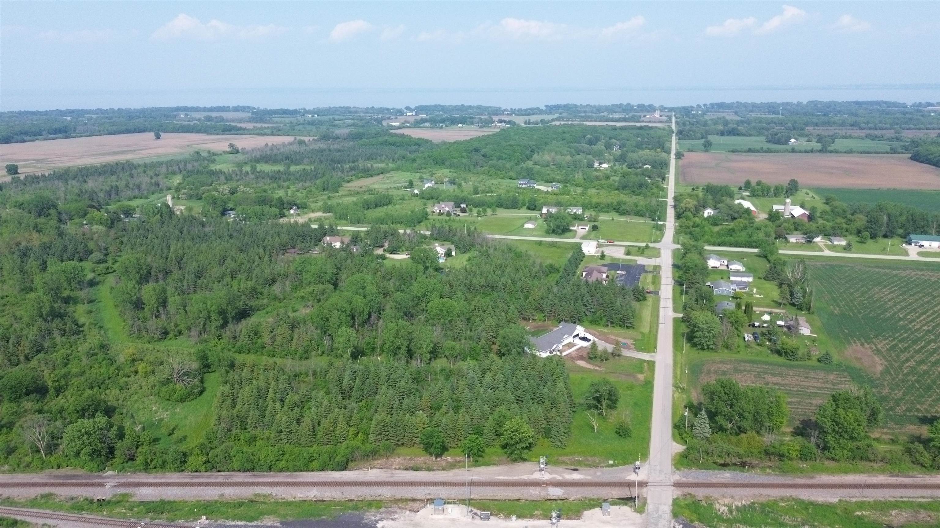 County Road, Unit C2 Oshkosh, WI 54902 - Photo 5 of 9