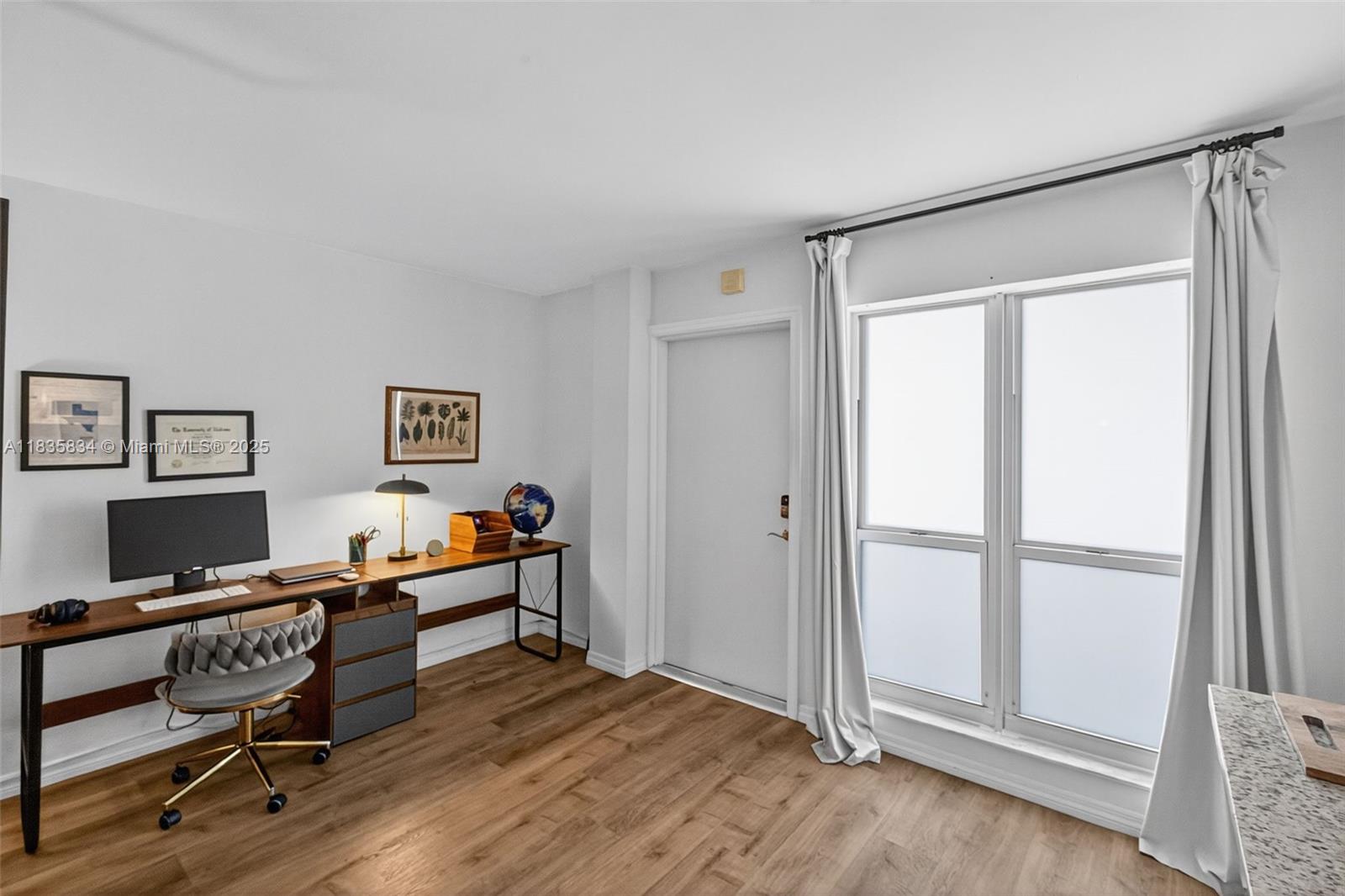 1340 Lincoln Road, Unit 403 Miami Beach, FL 33139 - Photo 13 of 35