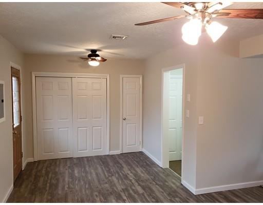 923 Bradley Road Springfield, MA 01109 - Photo 5 of 15 Gallery Image 5