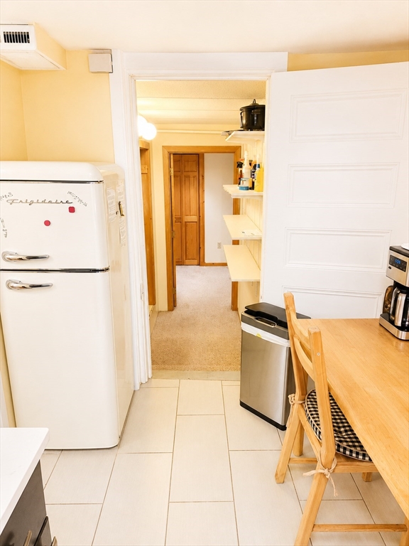 40 Gardner Road, Unit 1 Brookline, MA 02445 - Photo 11 of 27 Gallery Image 11