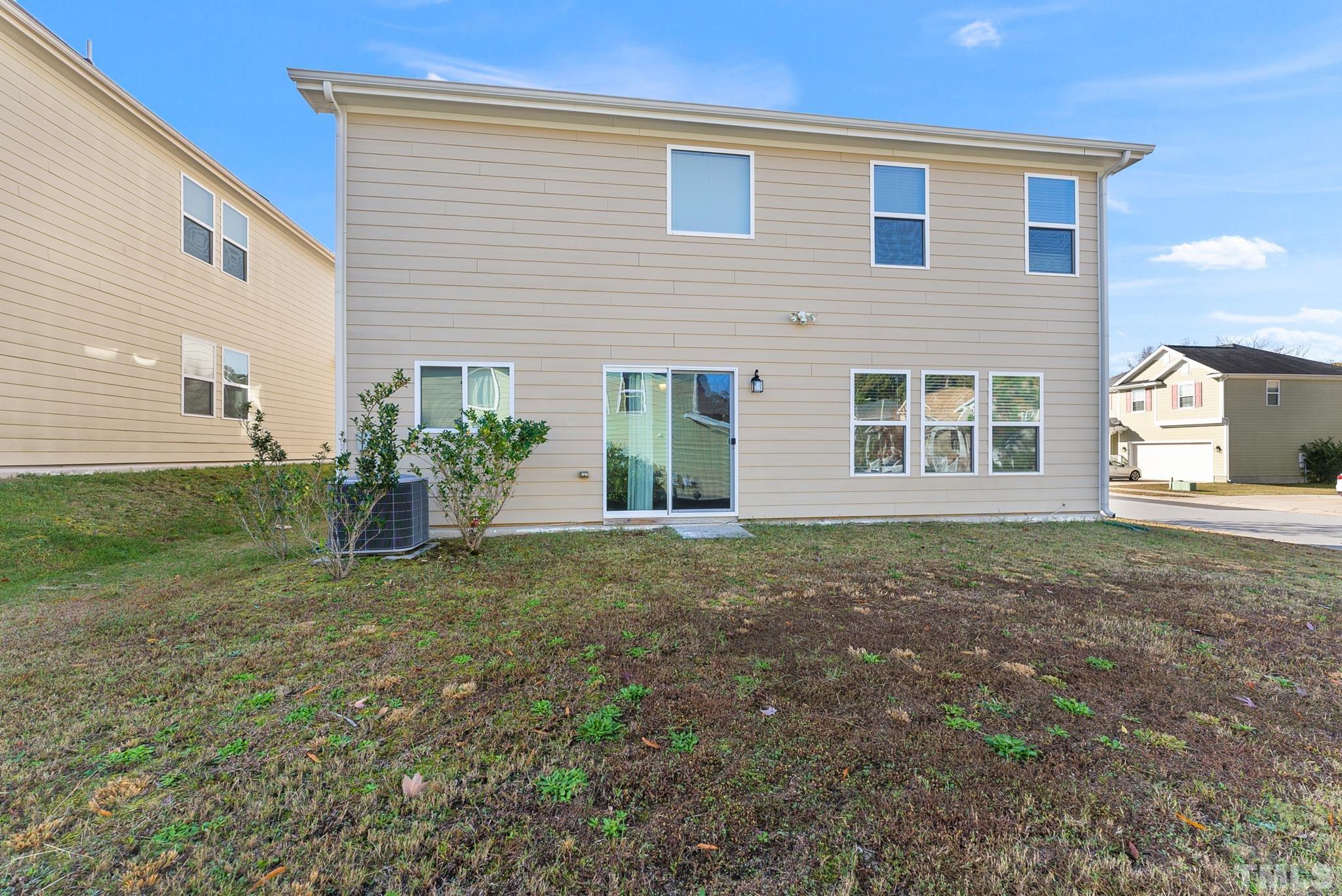 4901 Autumn Sage Landing Raleigh, NC 27616 - Photo 4 of 28 Gallery Image 4