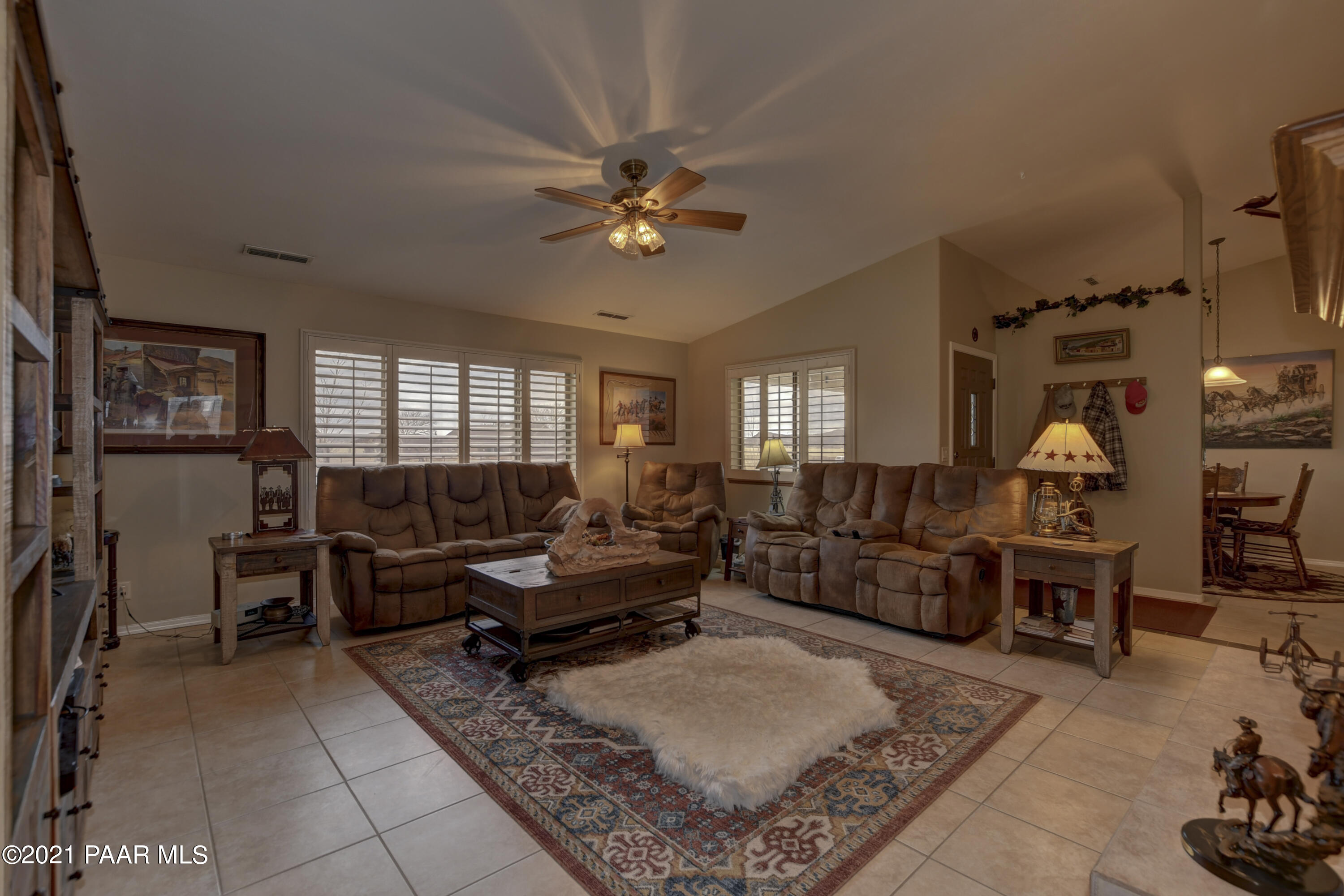 675 North Reed Road Chino Valley, AZ 86323 - Photo 6 of 43 Living Room 2