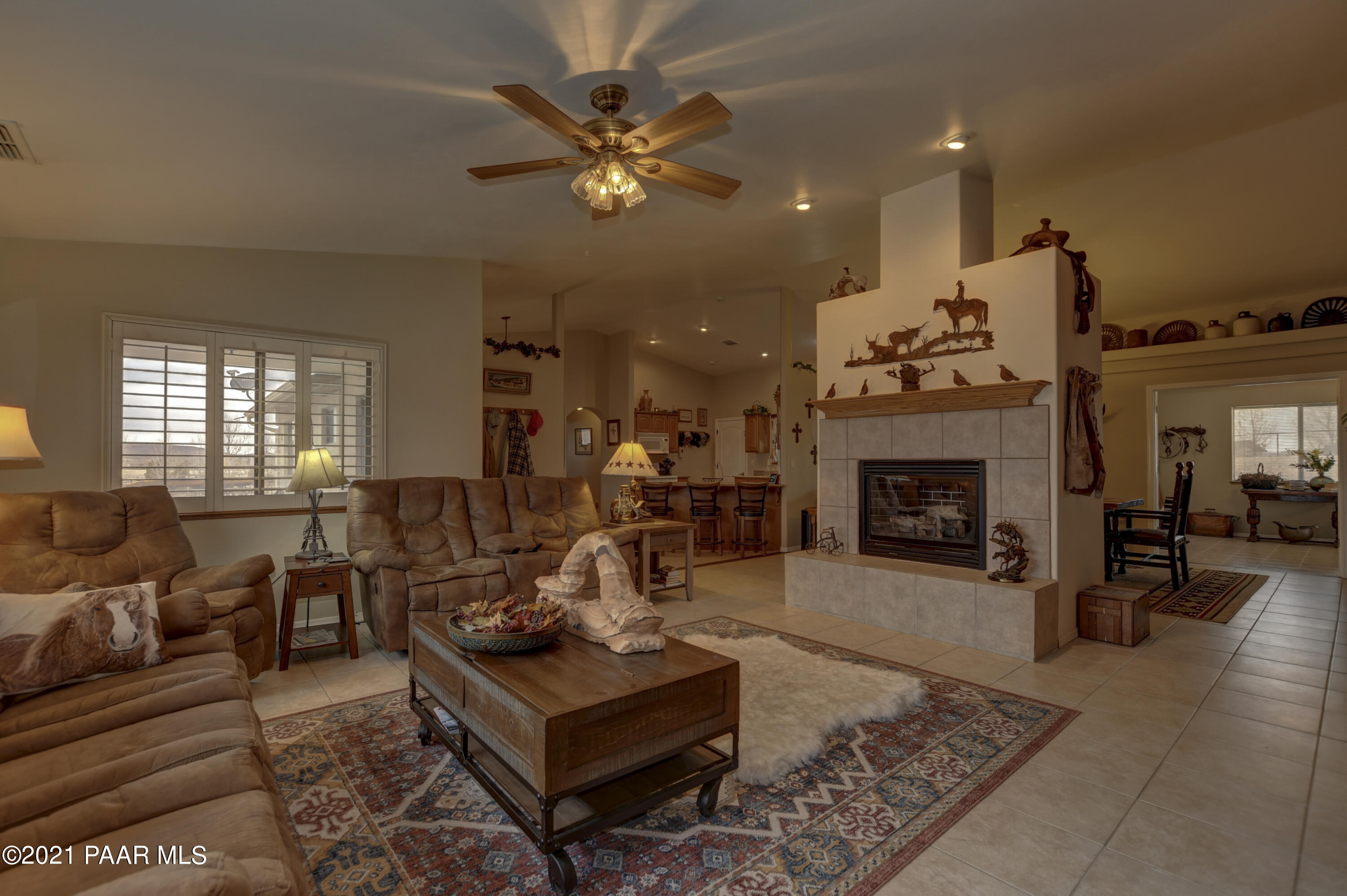 675 North Reed Road Chino Valley, AZ 86323 - Photo 8 of 43 Living Room 3
