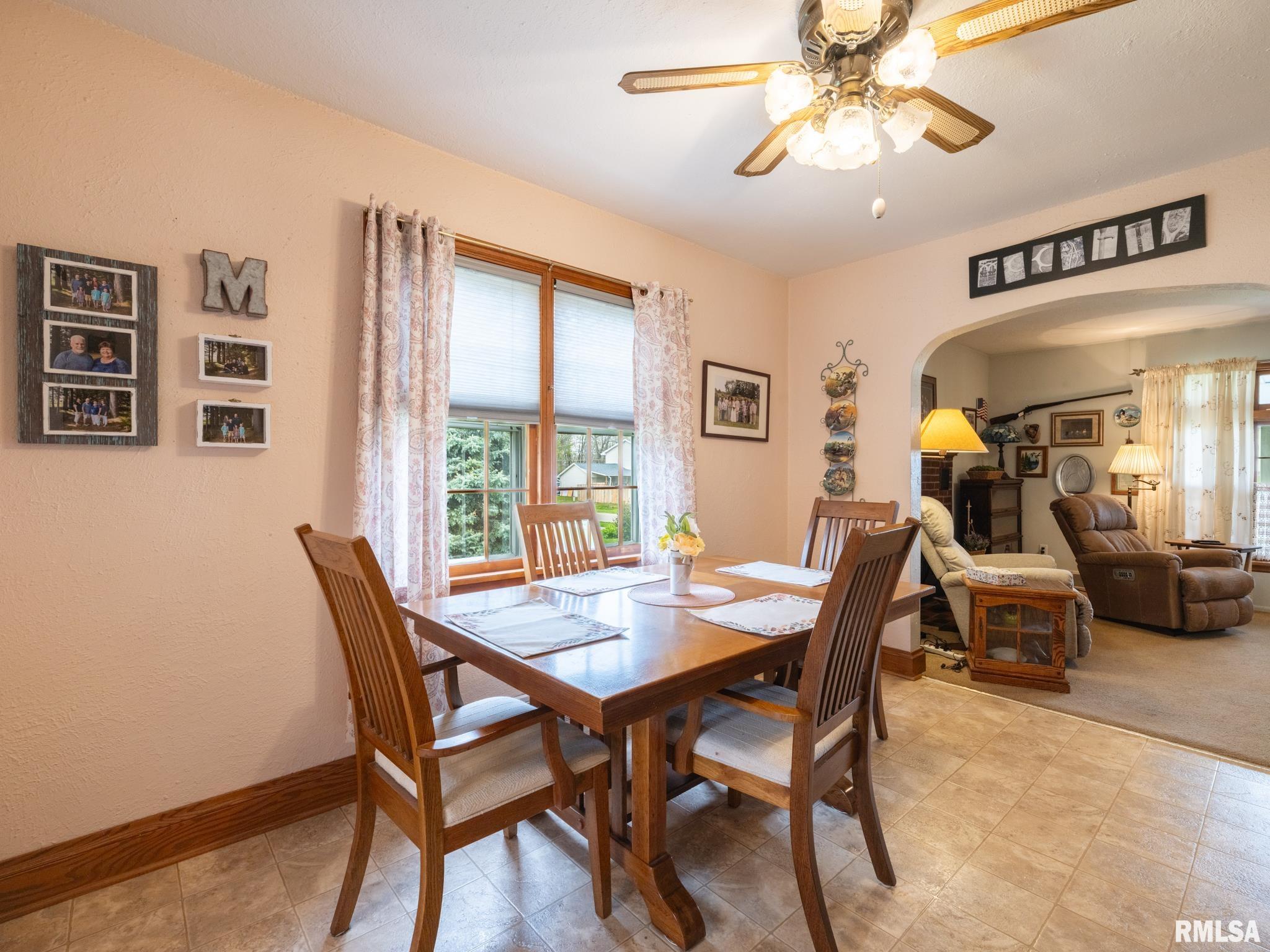 208 West Missouri Street Spring Bay, IL 61611 - Photo 13 of 65