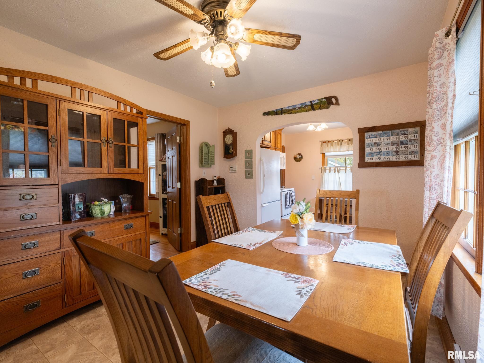 208 West Missouri Street Spring Bay, IL 61611 - Photo 16 of 65