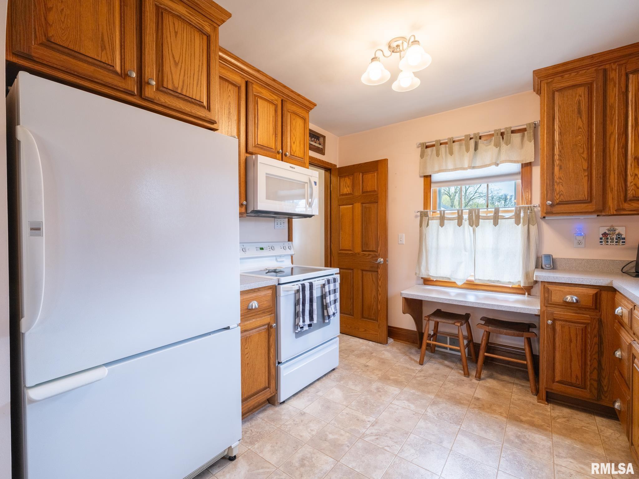 208 West Missouri Street Spring Bay, IL 61611 - Photo 19 of 65