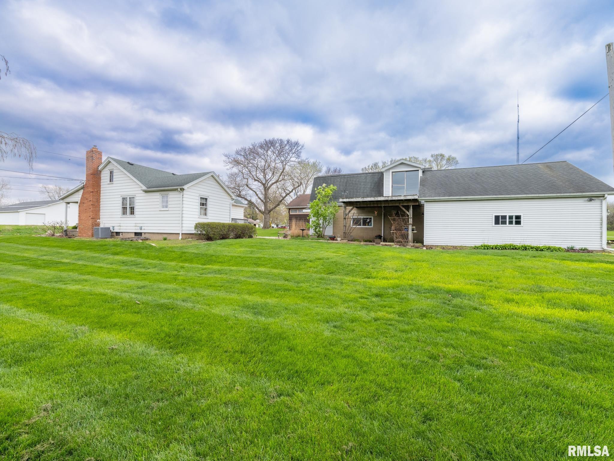 208 West Missouri Street Spring Bay, IL 61611 - Photo 51 of 65