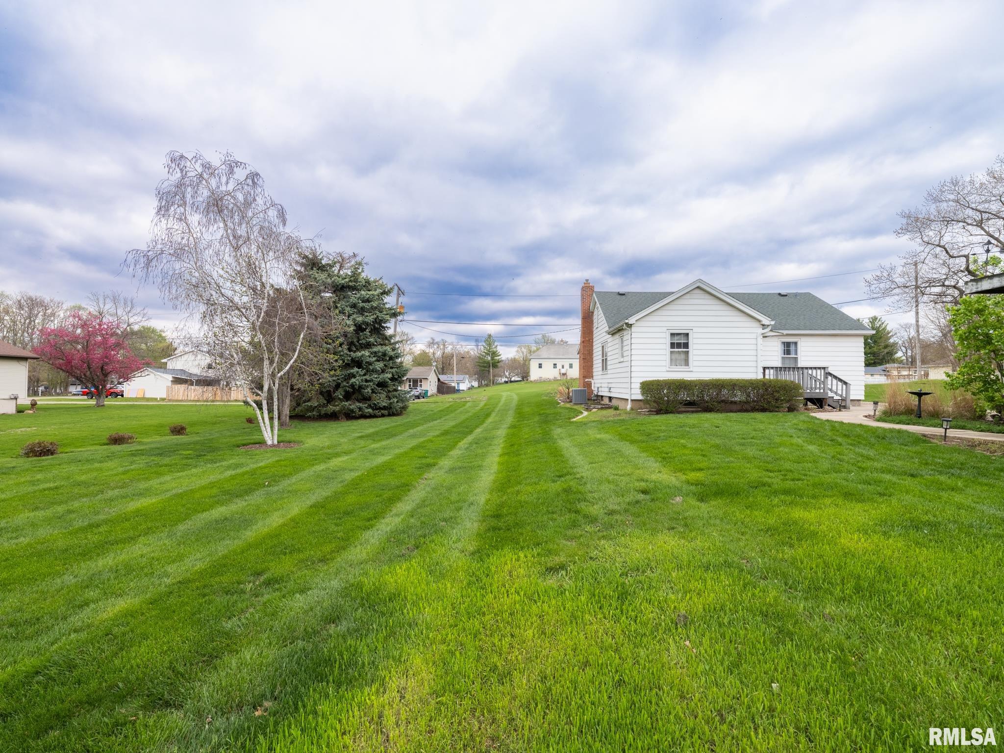 208 West Missouri Street Spring Bay, IL 61611 - Photo 52 of 65