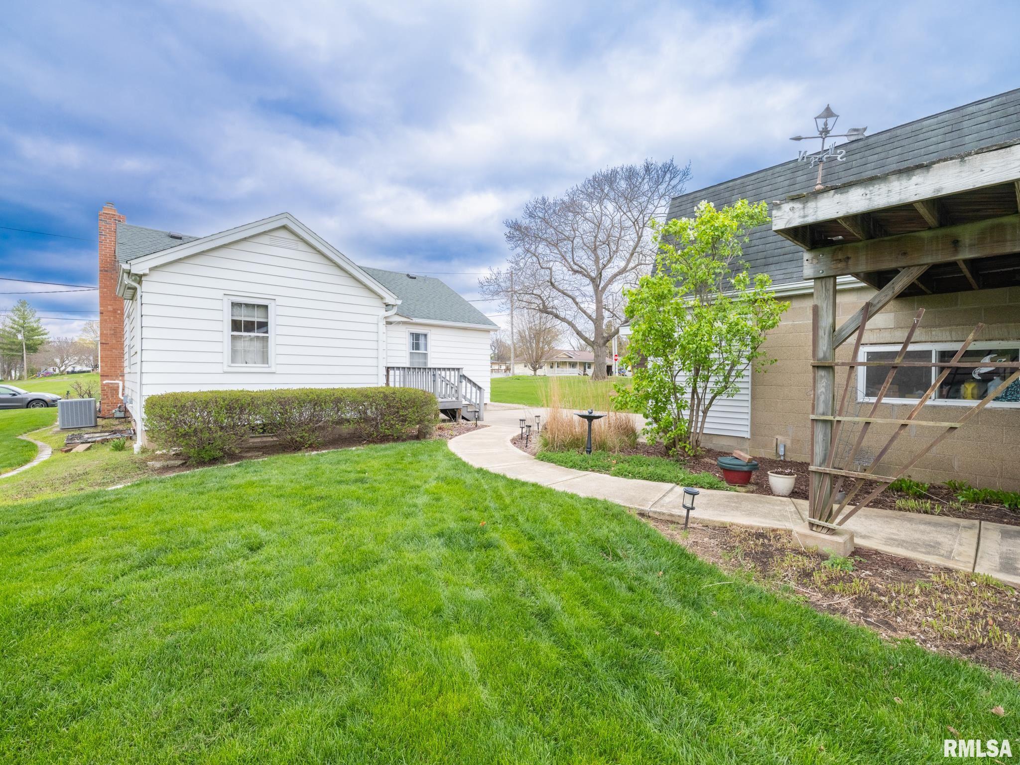 208 West Missouri Street Spring Bay, IL 61611 - Photo 61 of 65