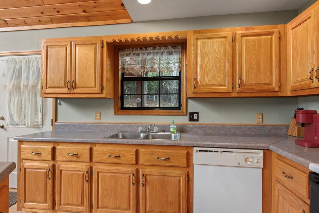279 Nichols Road Murphy, NC 28906 - Photo 18 of 48 Gallery Image 18