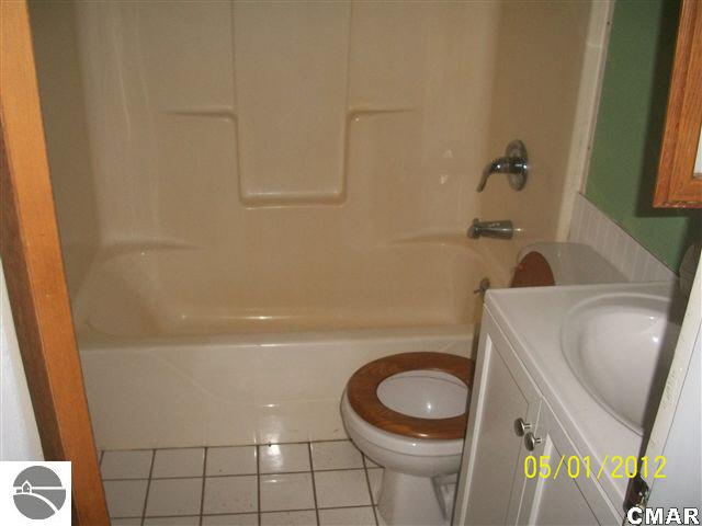 6315 West Airline Road Weidman, MI 48893 - Photo 8 of 10 1767196-7.JPG