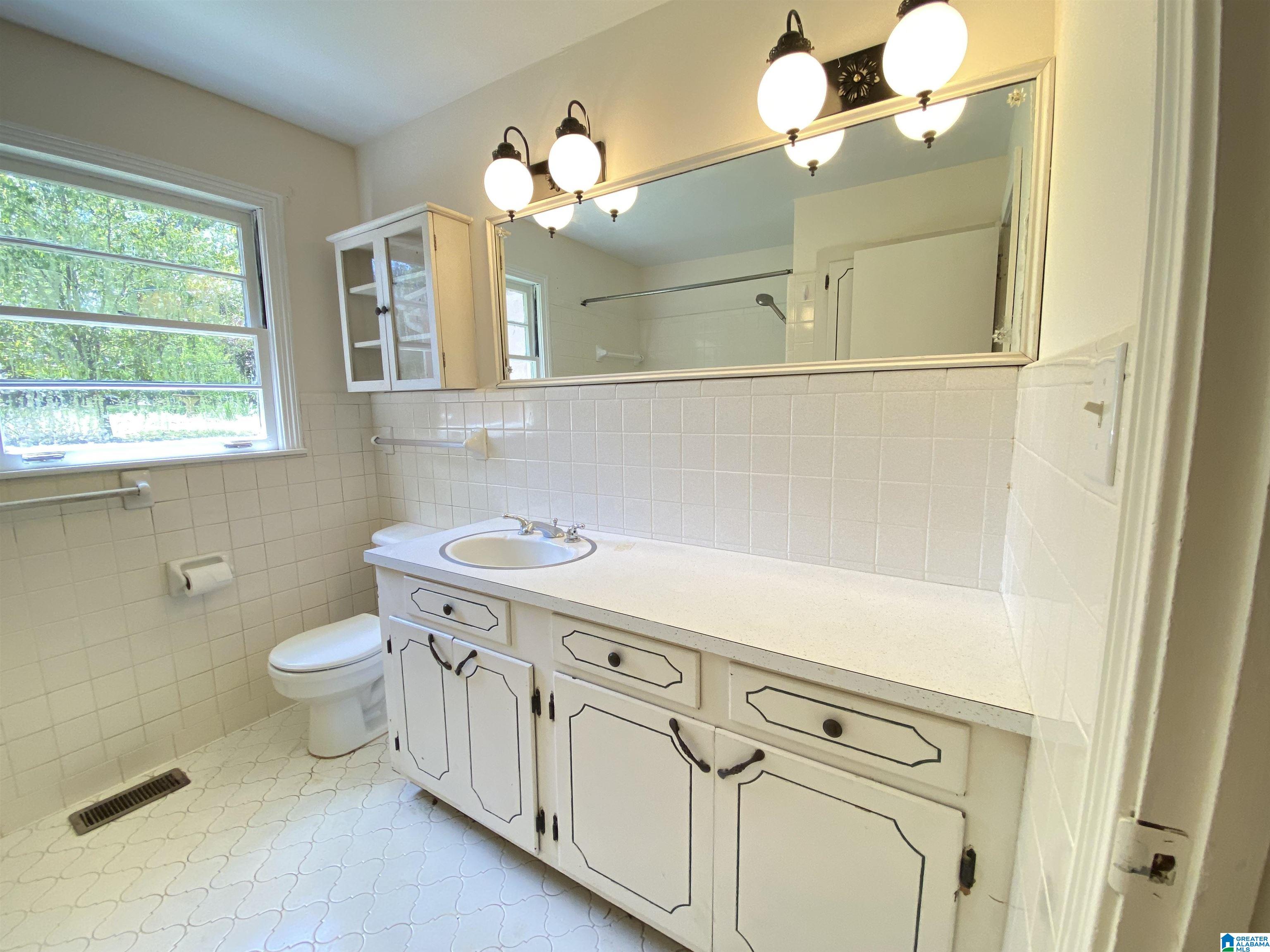 301 Sun Valley Road Birmingham, AL 35215 - Photo 26 of 35