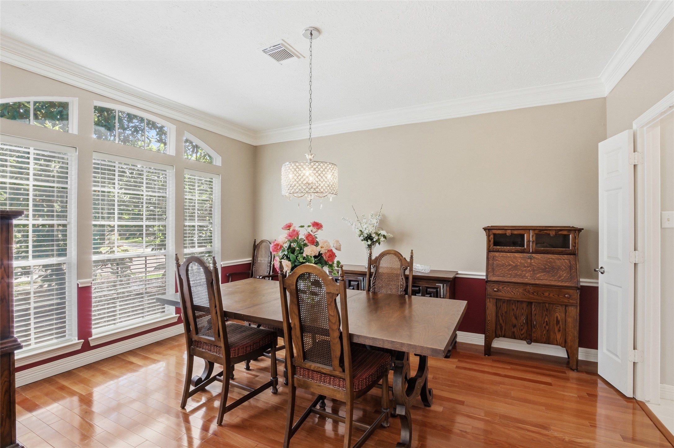 4411 Cedar Ridge Trail Houston, TX 77059 - Photo 14 of 32 a view of a dining room with furniture window and wooden floor