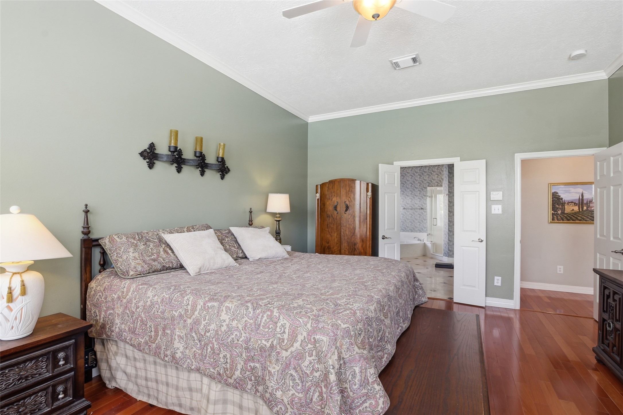 4411 Cedar Ridge Trail Houston, TX 77059 - Photo 21 of 32 a bedroom with a bed and wooden floor