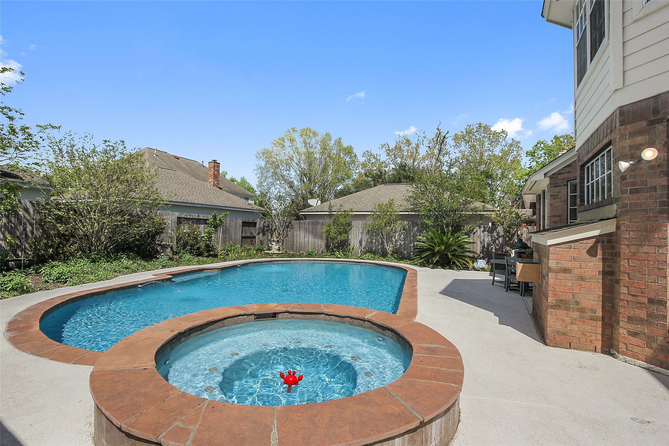 4411 Cedar Ridge Trail Houston, TX 77059 - Photo 9 of 32 a view of swimming pool with seating space