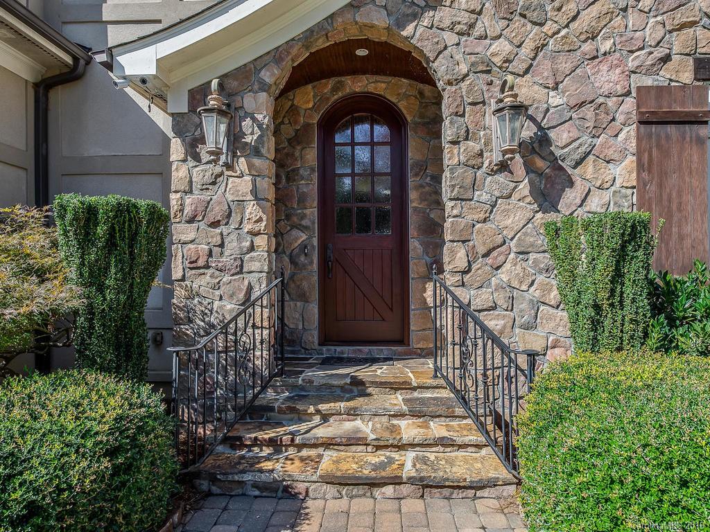 15324 June Washam Road Davidson, NC 28036 - Photo 5 of 48 Gallery Image 5