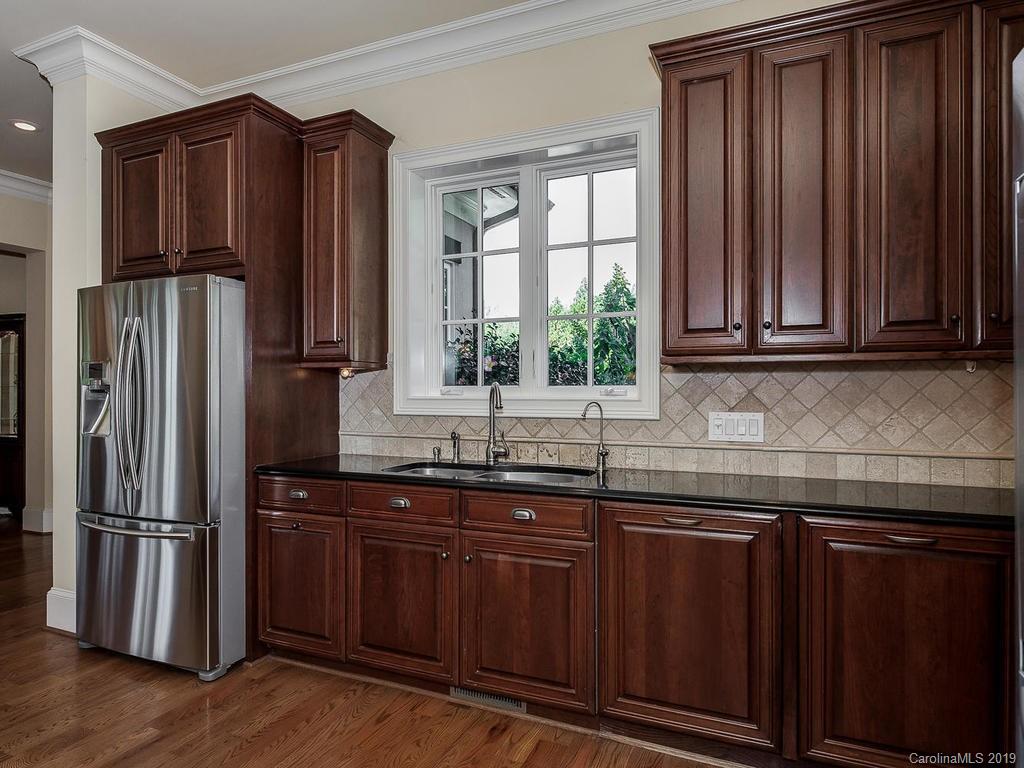 15324 June Washam Road Davidson, NC 28036 - Photo 10 of 48 Gallery Image 10