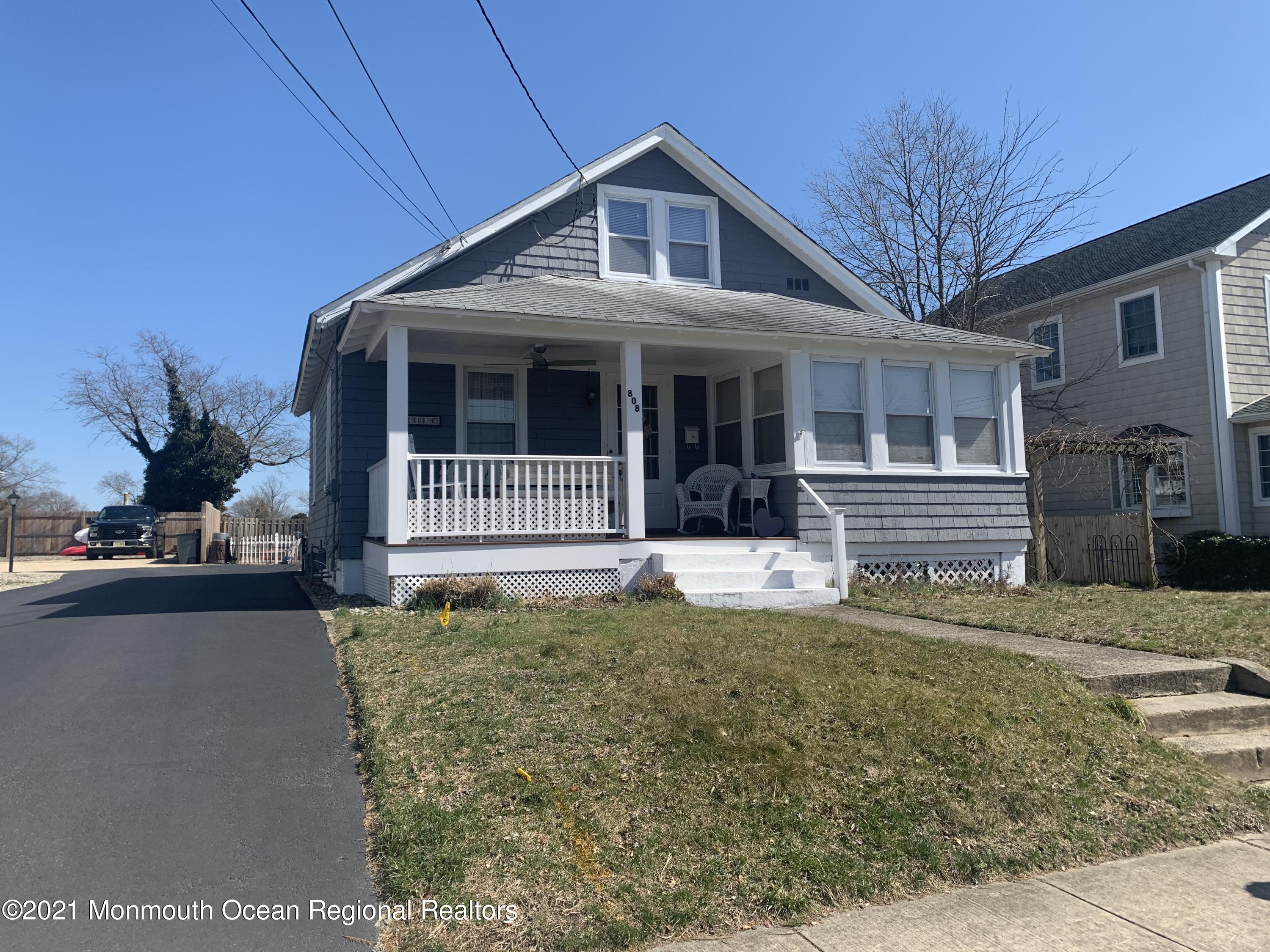 808 Rue Avenue Point Pleasant, NJ 08742 - Photo 1 of 28 IMG_5362