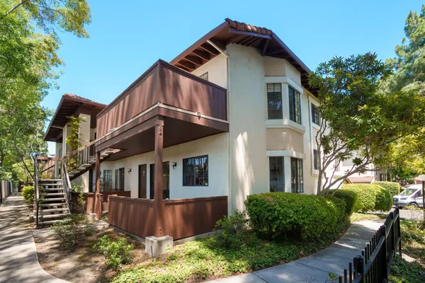$988,000 | 466 Costa Mesa Terrace, Unit D, Sunnyvale, CA 94085