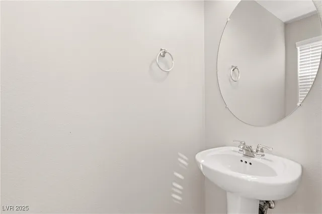 $1,850 | 675 Swift Eagle Avenue, Henderson, NV 89015