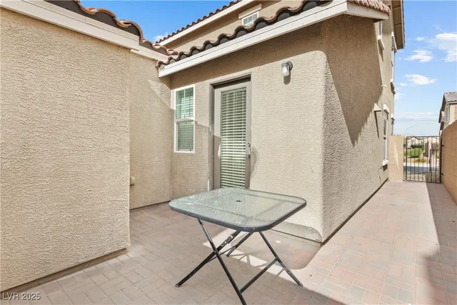 $1,850 | 675 Swift Eagle Avenue, Henderson, NV 89015