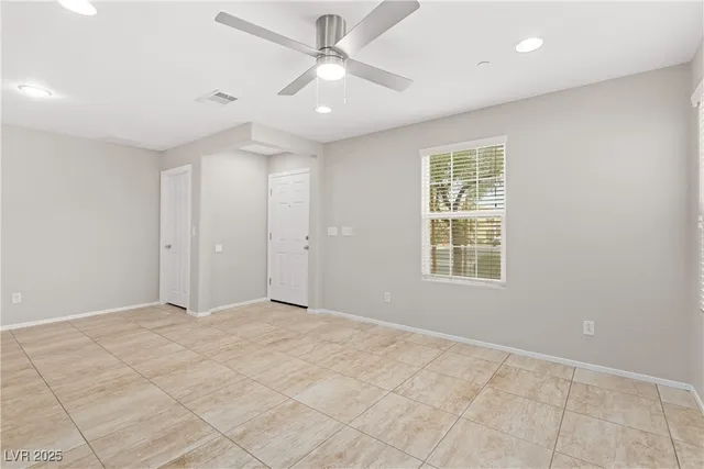 $1,850 | 675 Swift Eagle Avenue, Henderson, NV 89015