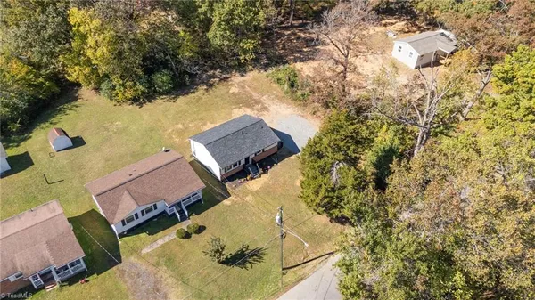 $129,900 | 621 North Street, Eden, NC 27288
