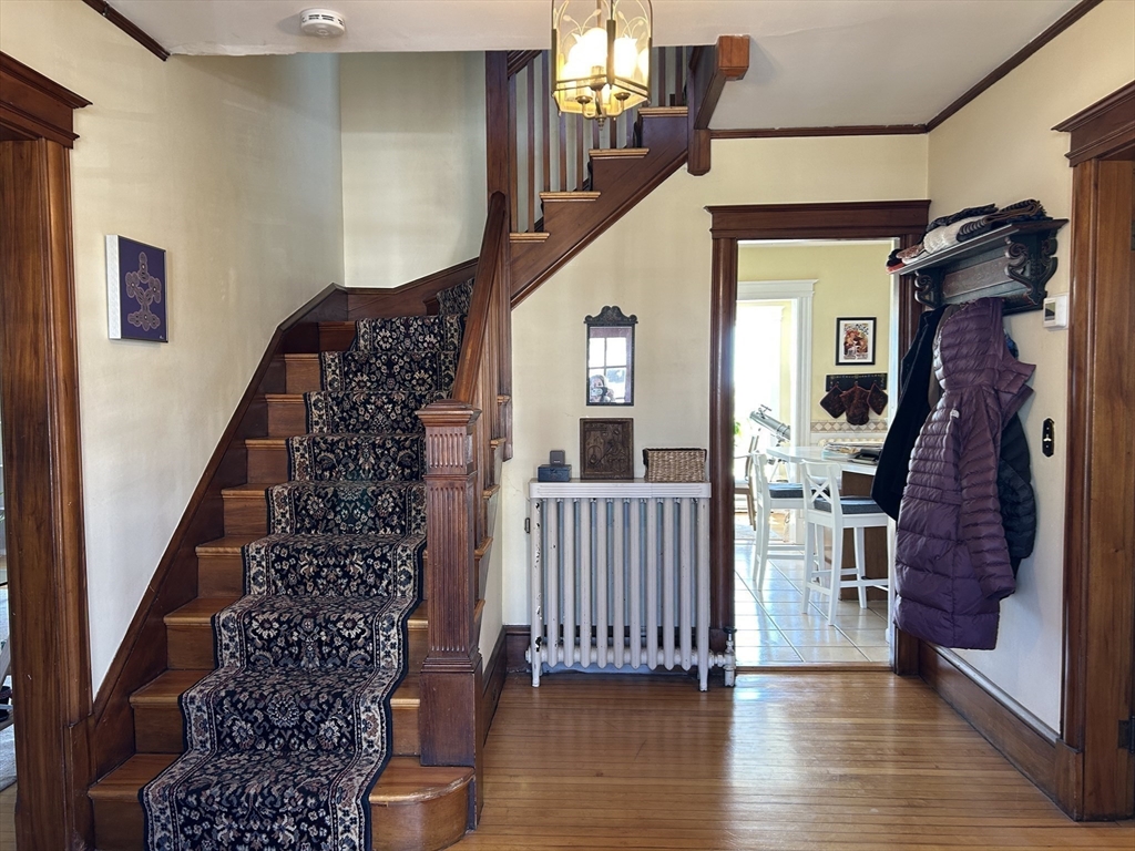 41 Ocean View Road Swampscott, MA 01907 - Photo 3 of 32