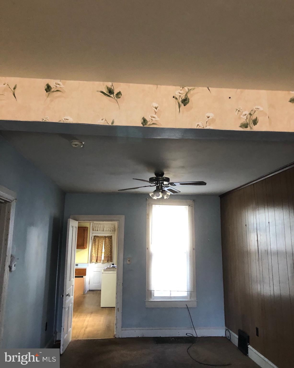 232 Cottage Hill Road York, PA 17401 - Photo 2 of 19 Gallery Image 2