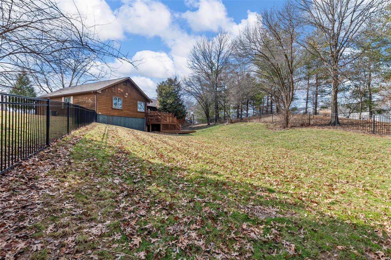 636 Kiefer Creek Road Ballwin, MO 63021 - Photo 19 of 25