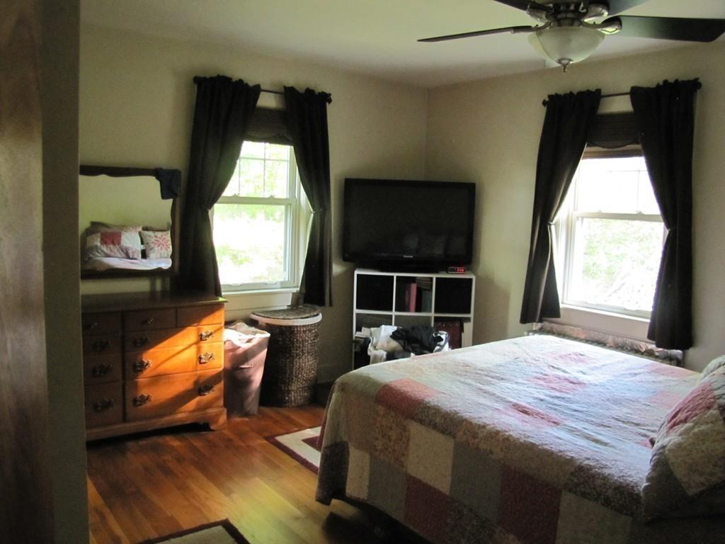 176 Thompson Road Webster, MA 01570 - Photo 8 of 17 Gallery Image 8
