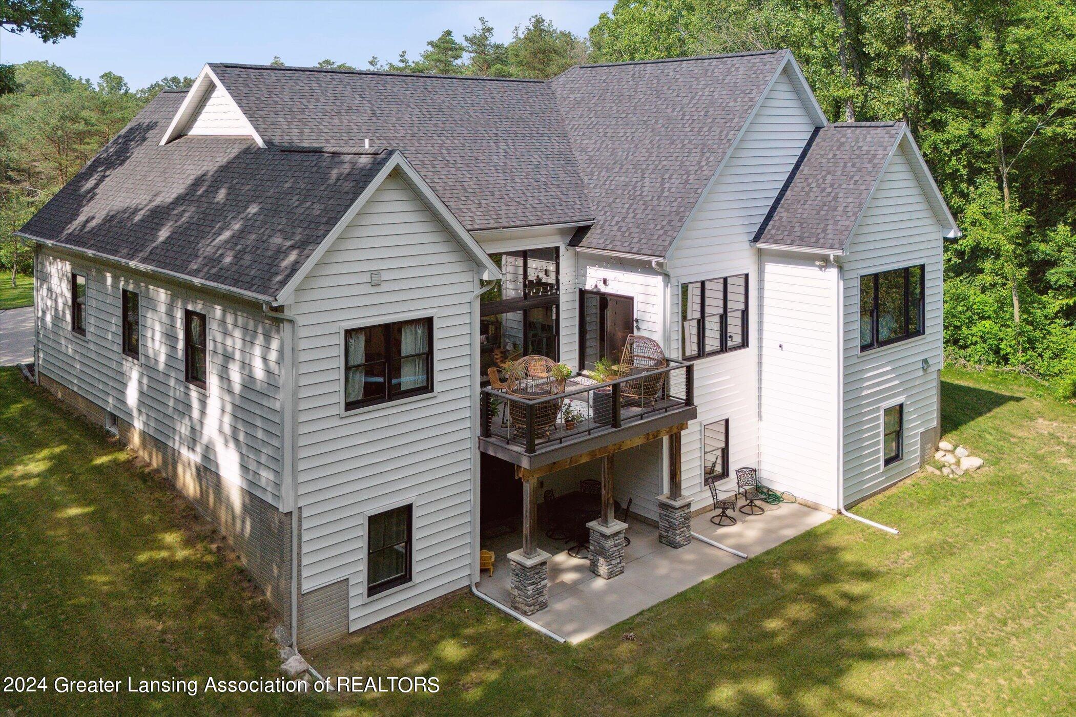 4401 West Lansing Road Perry, MI 48872 - Photo 61 of 70 73-4401-Lansing-Rd-Perry-MI-48872-Window