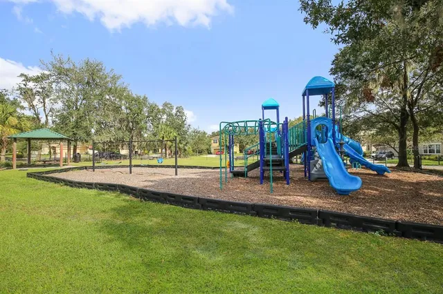 $2,850 | 11403 Thames Fare Way, Lithia, FL 33547