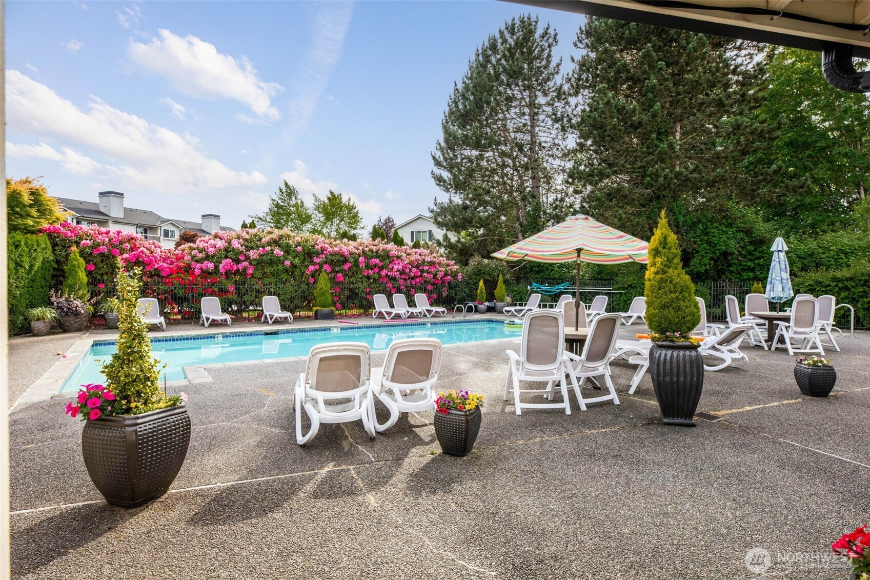 12404 East Gibson Road, Unit H301 Everett, WA 98204 - Photo 28 of 32