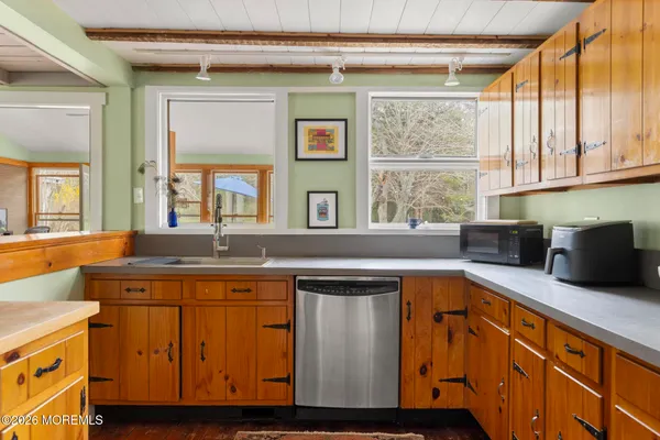 $760,000 | 52-56 Littleworth Road, Manahawkin, NJ 08050