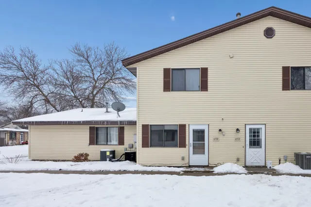 $109,900 | 6510 83rd Court North, Brooklyn Park, MN 55445