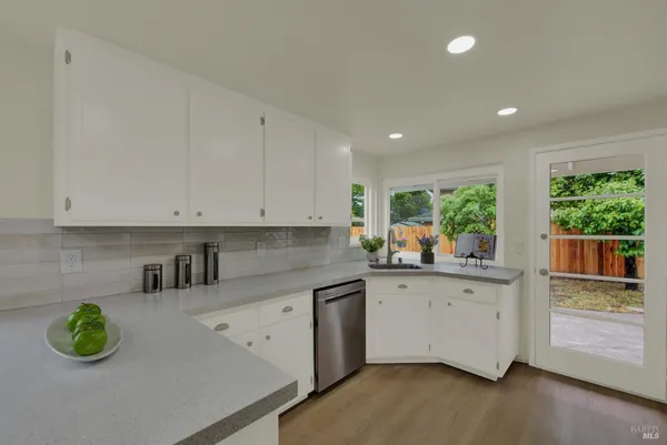 $529,000 | 413 Violet Court, Fairfield, CA 94533