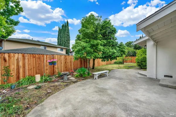 $529,000 | 413 Violet Court, Fairfield, CA 94533