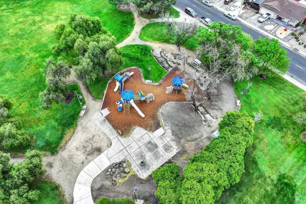 $529,000 | 413 Violet Court, Fairfield, CA 94533