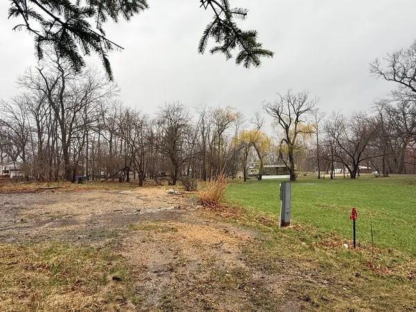 $25,000 | 16-156 Woodhaven Lakes, Sublette, IL 61367