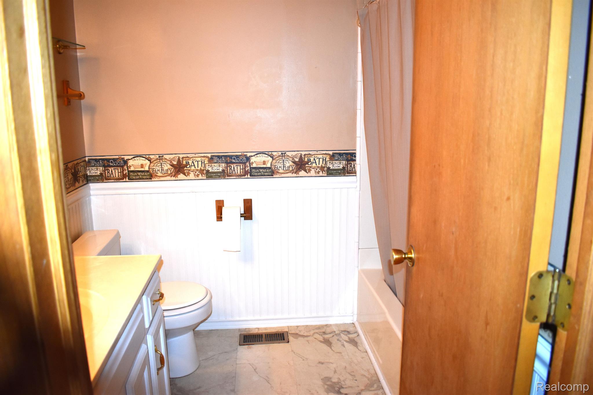 9353 Van Buren Road Fowlerville, MI 48836 - Photo 7 of 26 Gallery Image 7