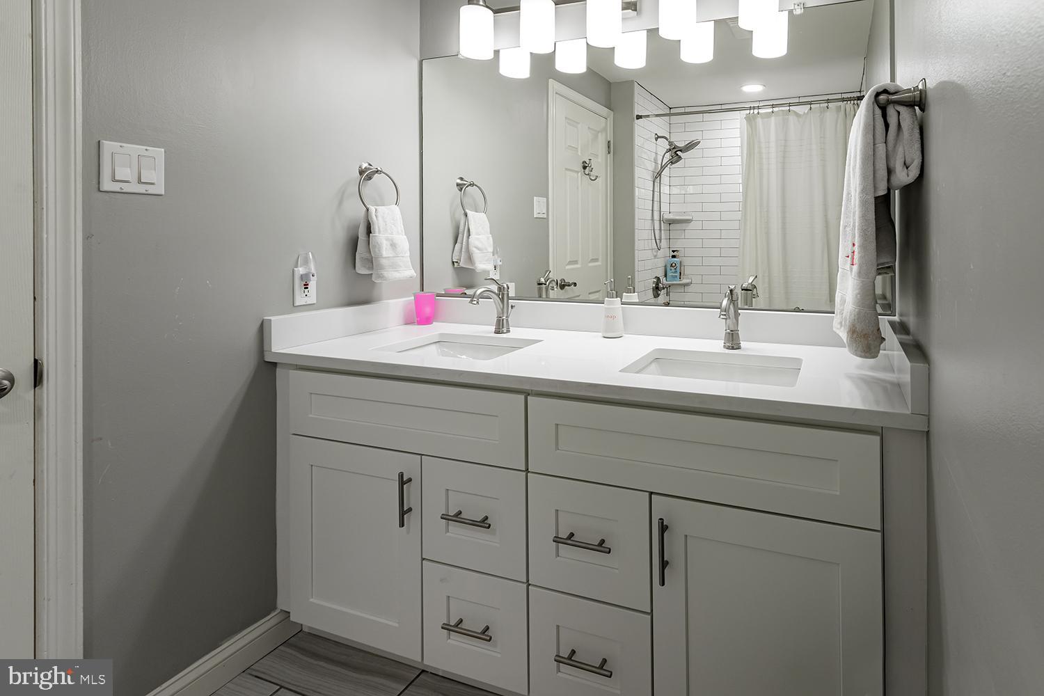 117 Fenwick Road Cherry Hill, NJ 08034 - Photo 20 of 29