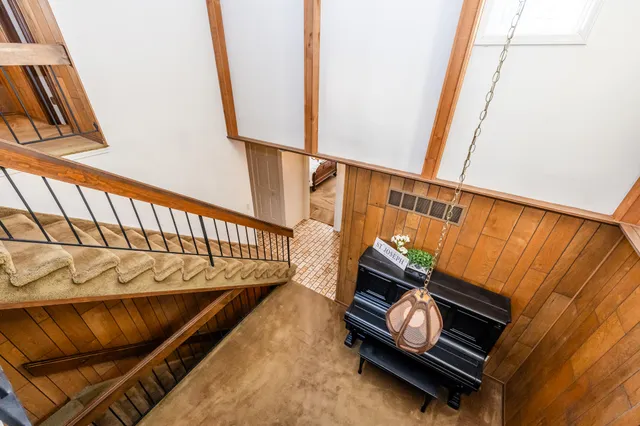 $230,000 | 2510 Essex Court, St. Joseph, MI 49085