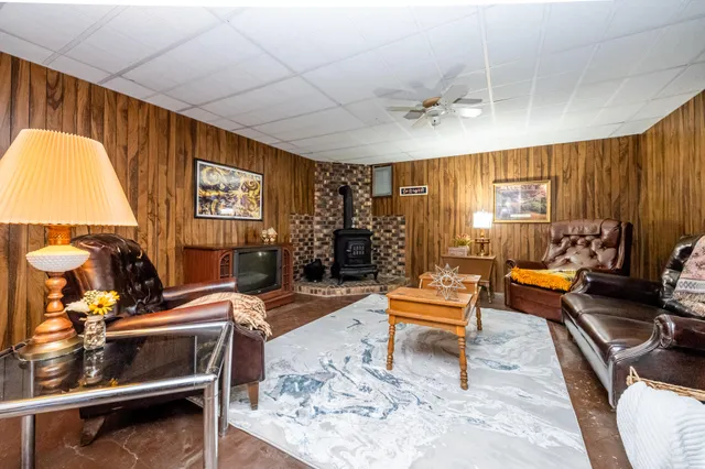 $230,000 | 2510 Essex Court, St. Joseph, MI 49085