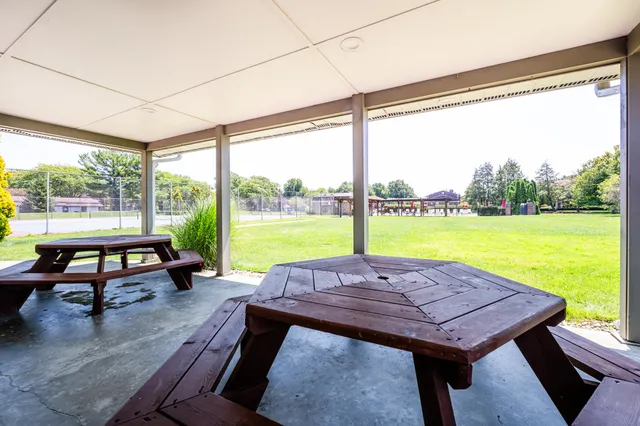 $230,000 | 2510 Essex Court, St. Joseph, MI 49085