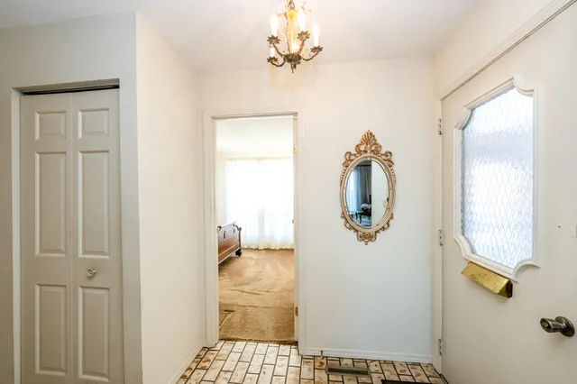 $230,000 | 2510 Essex Court, St. Joseph, MI 49085