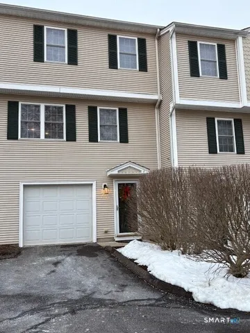 $359,900 | 396 Main Street, Unit 2, Wallingford, CT 06492