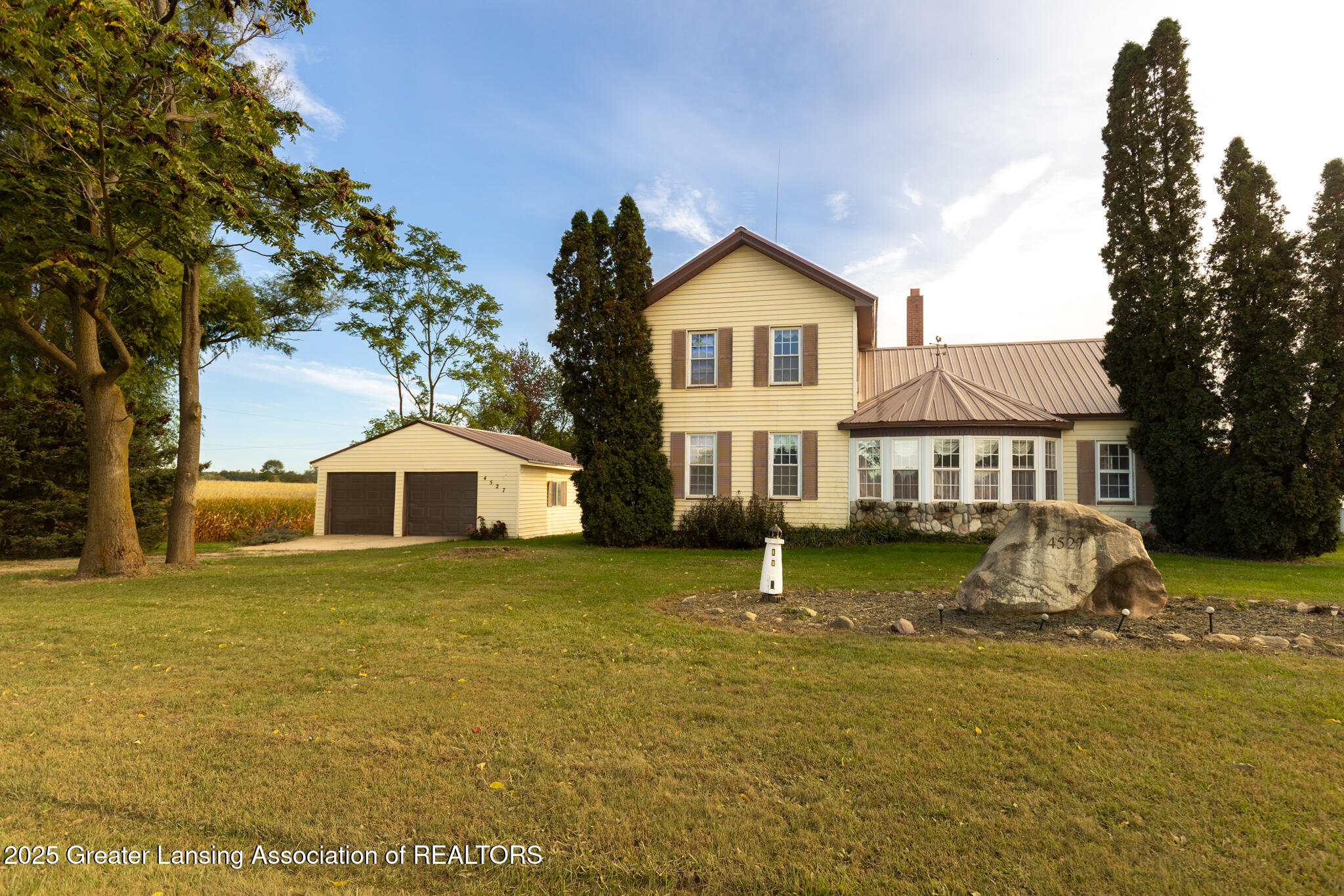 4527 West Lovejoy Road Byron, MI 48418 - Photo 1 of 59 1