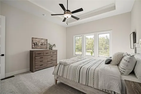 $634,500 | 25041 West 142nd Street, Olathe, KS 66061